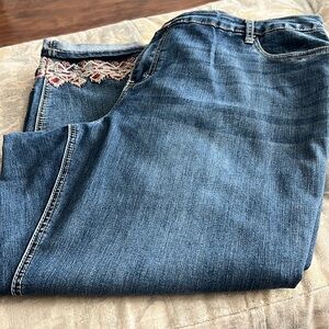 Very Nice Baccini Ankle-Length Jeans, Nice Cuff Detail, 22W, Comfortable
